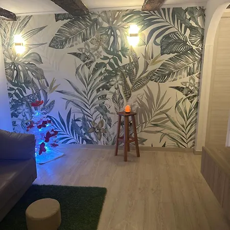Flower Holiday home